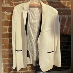 KARL LAGERFELD NWT WHITE TUXEDO BLAZER